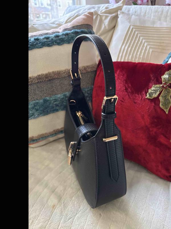 Review Thumbnail Image 1 247096320