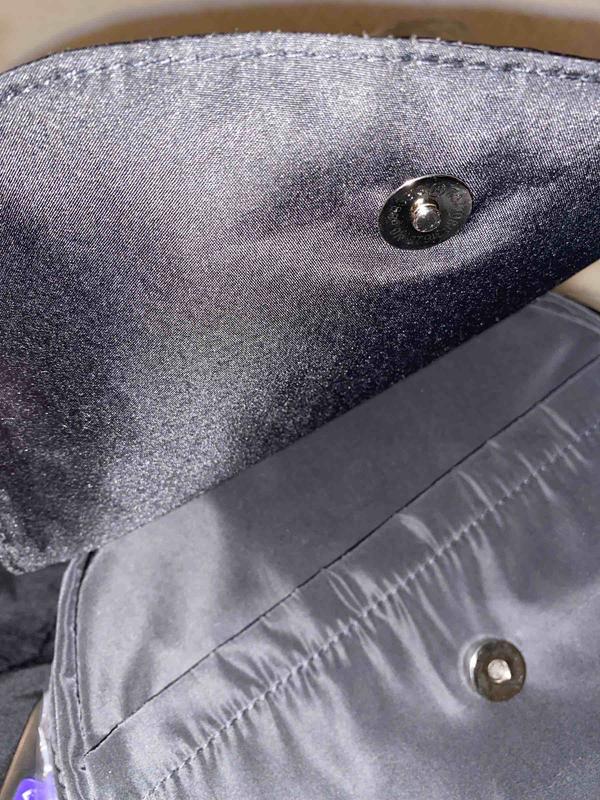 not the same colors as bag pictured