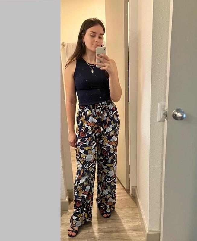 Review Thumbnail Image 0 235894690