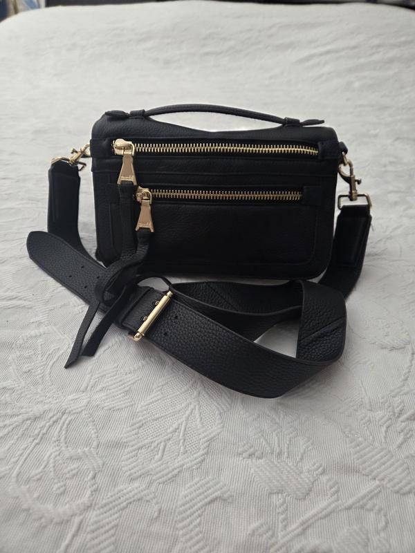 Review Thumbnail Image 0 247230335