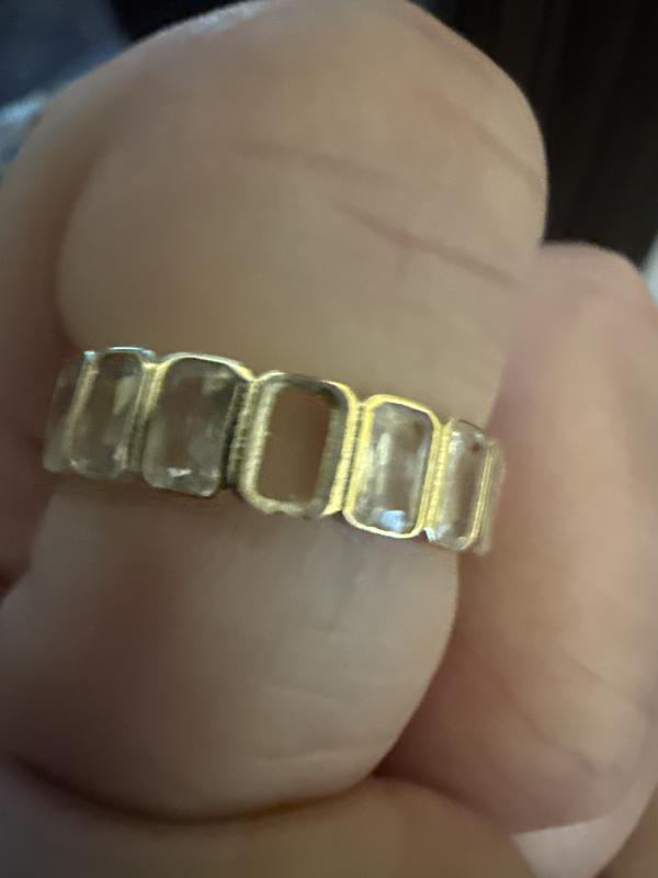 Review Thumbnail Image 0 252942117