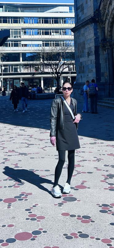 Review Thumbnail Image 1 241182744