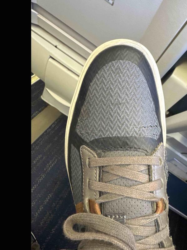 Customer photo for "Poor Quality — Falls Apart After Just a Few Wears"