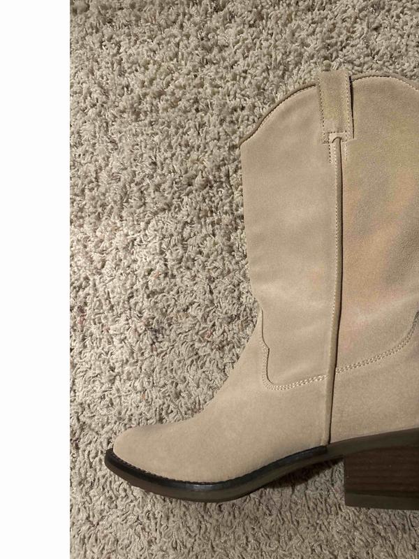 Review Thumbnail Image 0 237557614