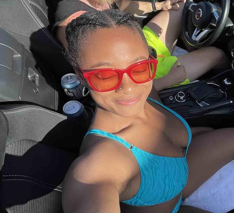 Review Thumbnail Image 0 218895228