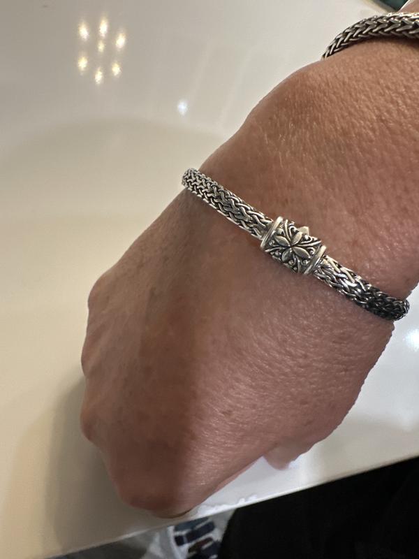 Review Thumbnail Image 0 234563860