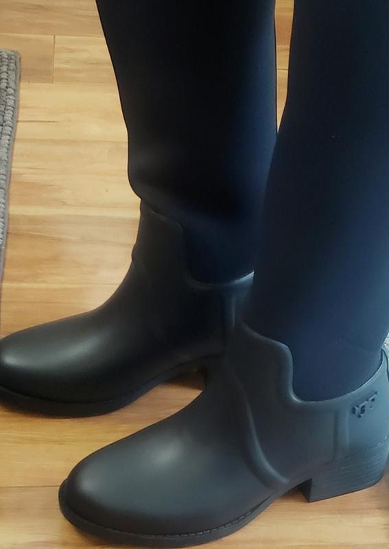 tory burch april rain boots