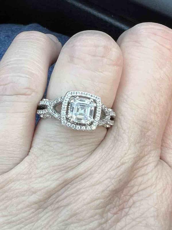 Review Thumbnail Image 0 216790640