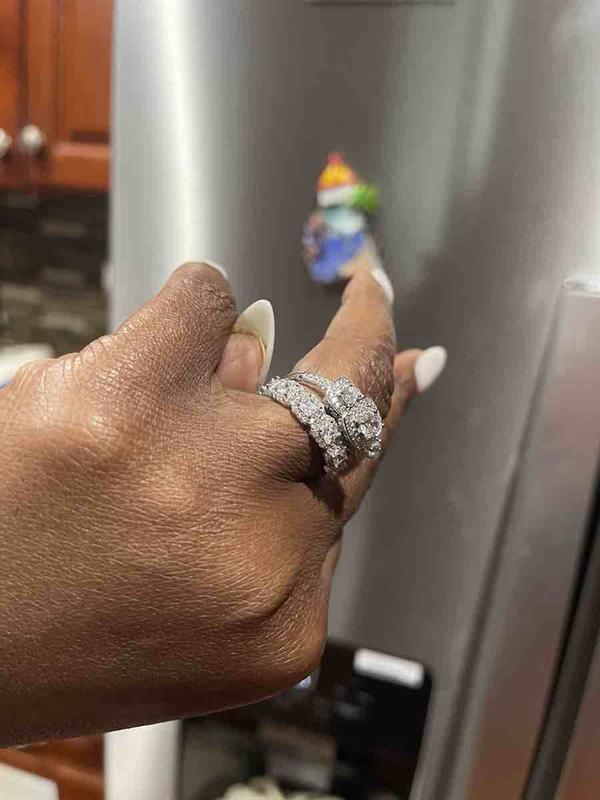 Review Thumbnail Image 1 234248516