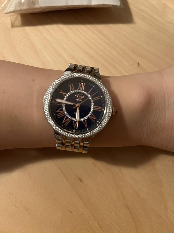 Customer photo for "Live the watch, I like its size , elegant design,."