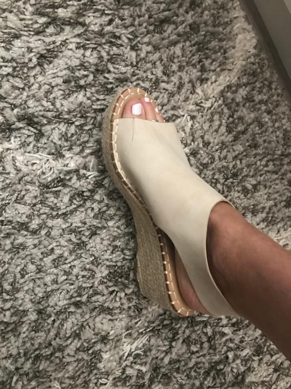 Catherine malandrino cirkly espadrille cheap wedge sandal