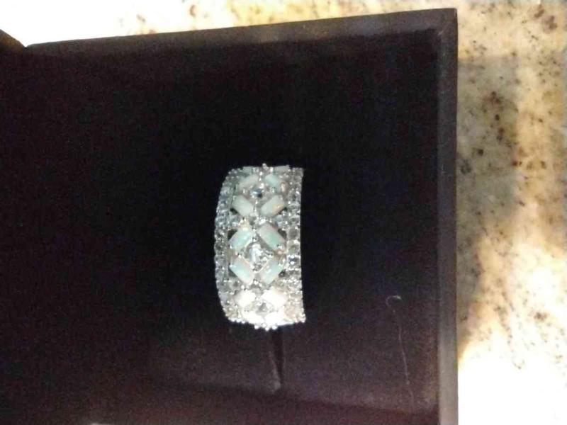 Review Thumbnail Image 0 248603743