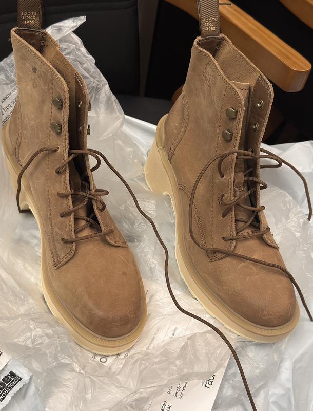 Customer photo for "Damaged item"