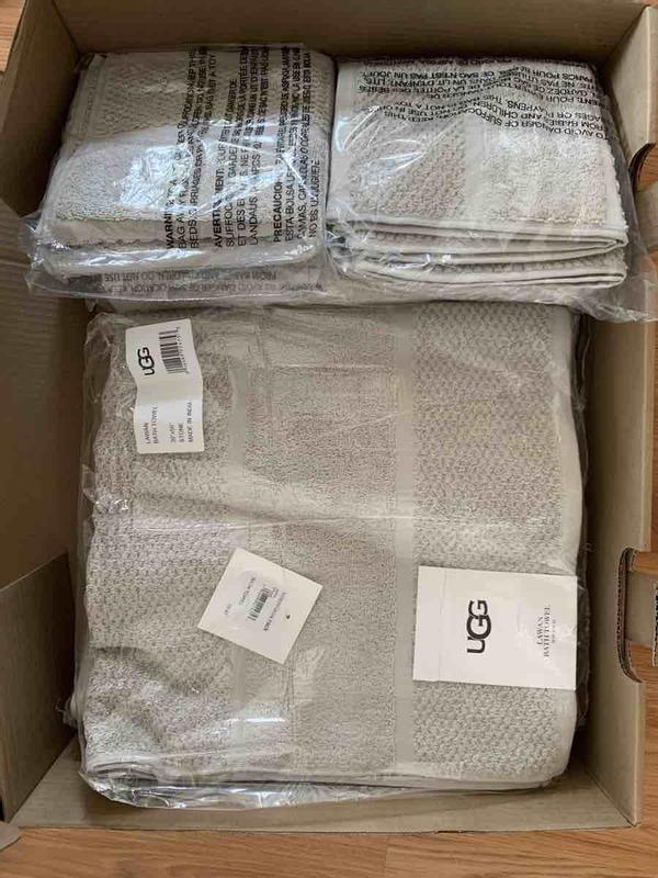 Review Thumbnail Image 0 216444909