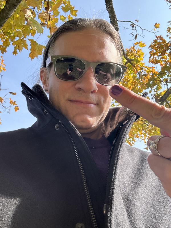 Review Thumbnail Image 1 245463424