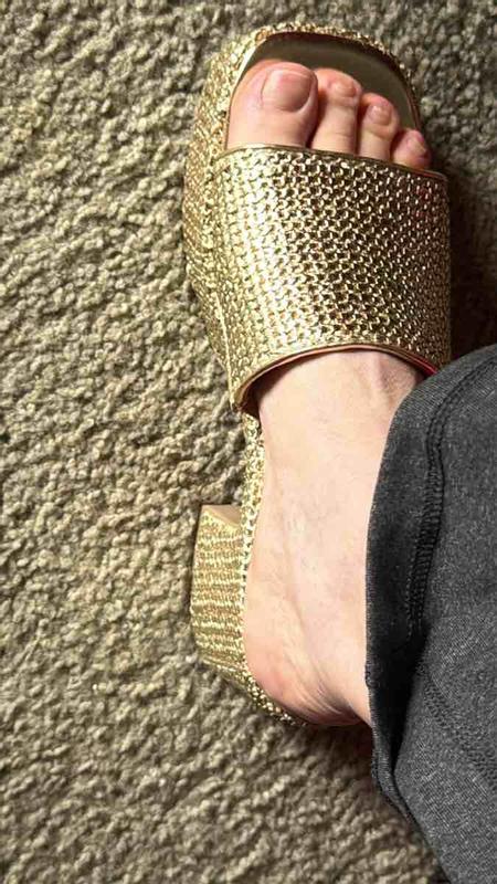 Review Thumbnail Image 0 242733878