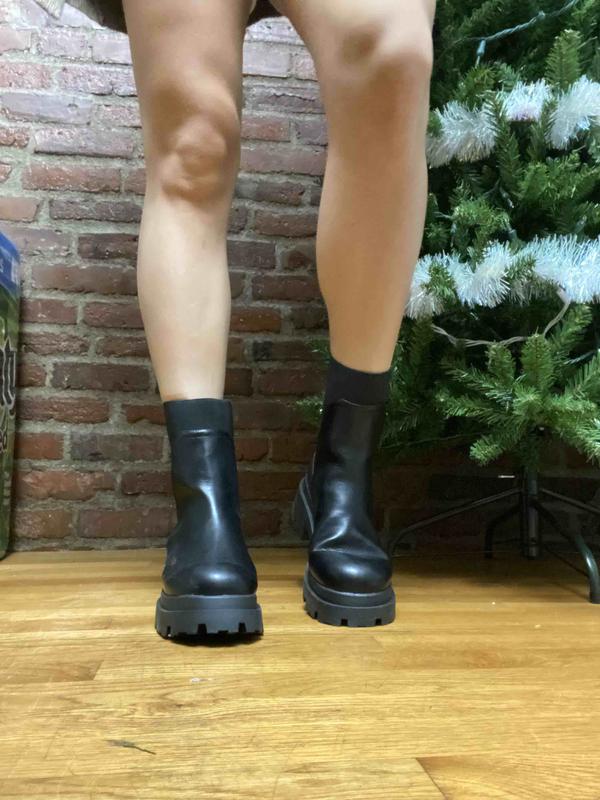 Review Thumbnail Image 3 212085079