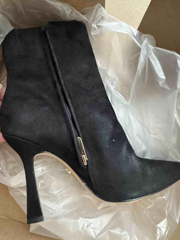 Review Thumbnail Image 1 240650883