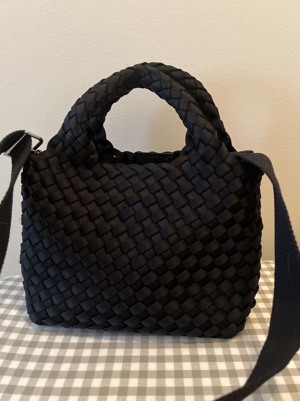 Review Thumbnail Image 0 235052730