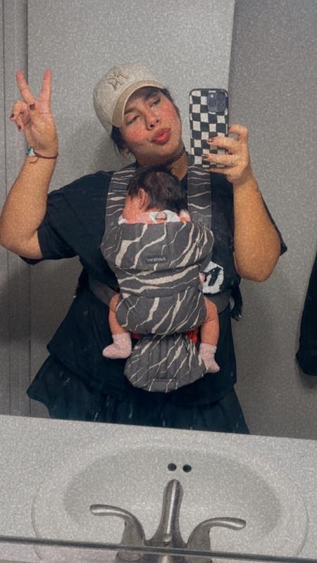 Review Thumbnail Image 0 235563898