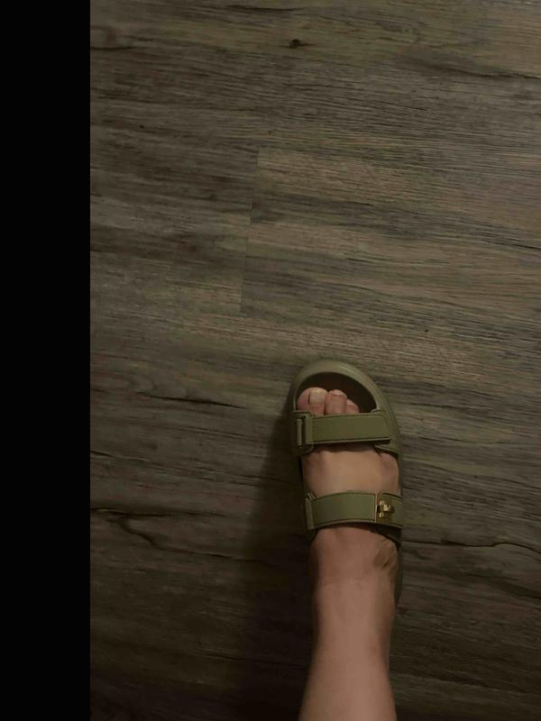 Review Thumbnail Image 1 250887608