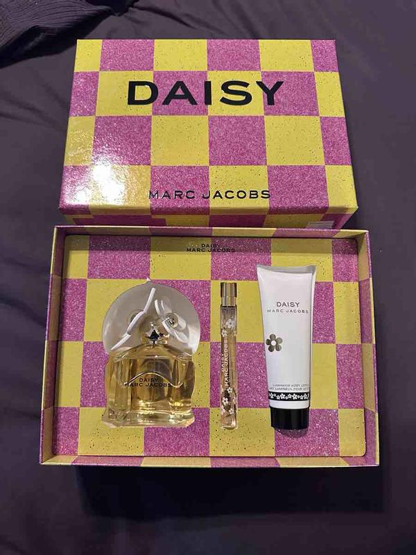 Review Thumbnail Image 3 244833436