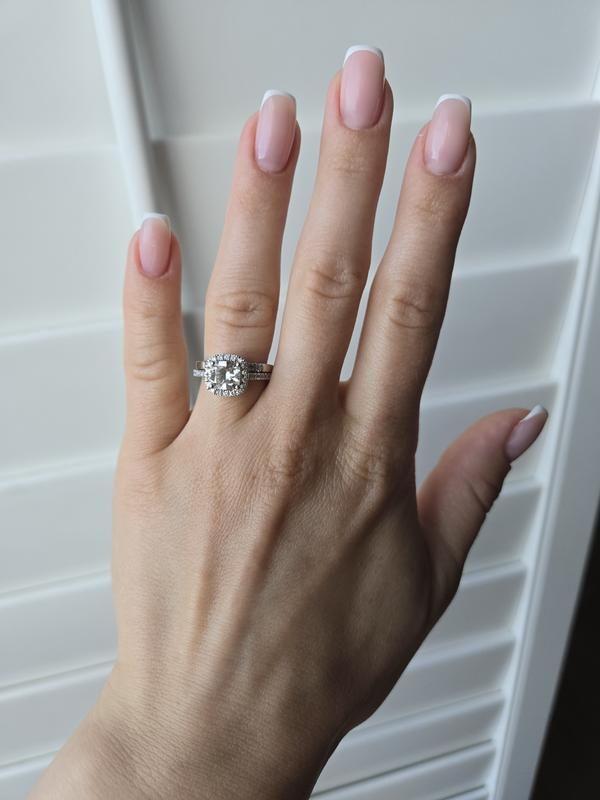 Review Thumbnail Image 0 234474755