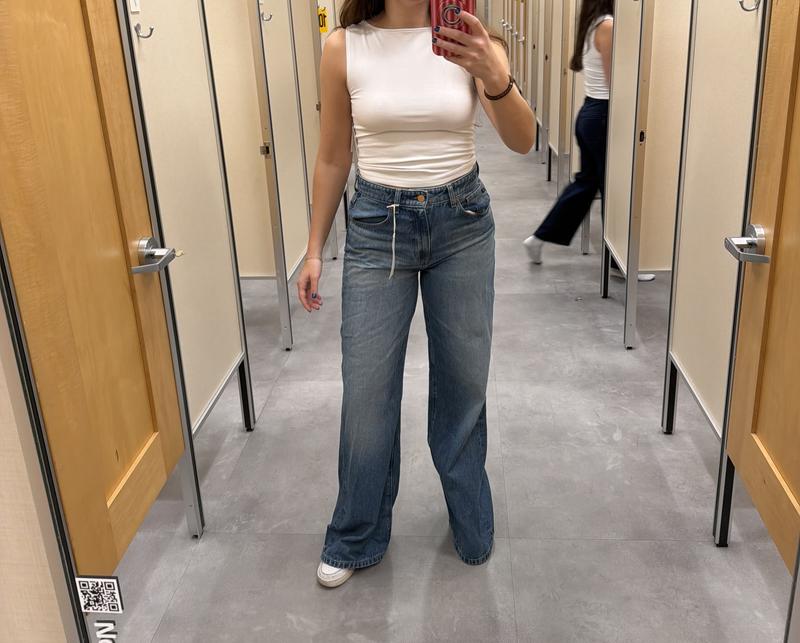 Review Thumbnail Image 0 247008327