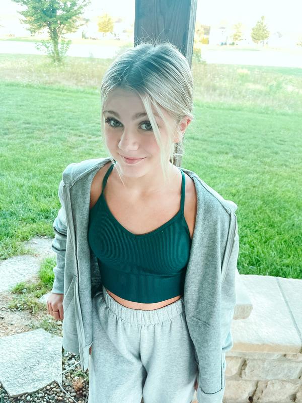 Review Thumbnail Image 0 210522139