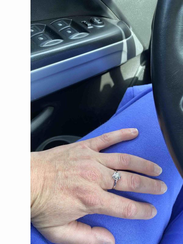 Review Thumbnail Image 0 223832382