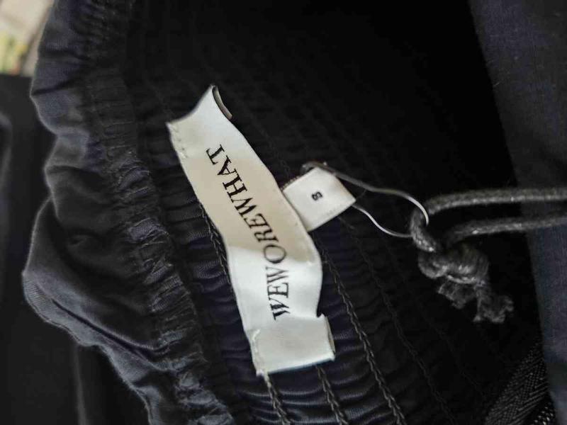 Review Thumbnail Image 0 244263865