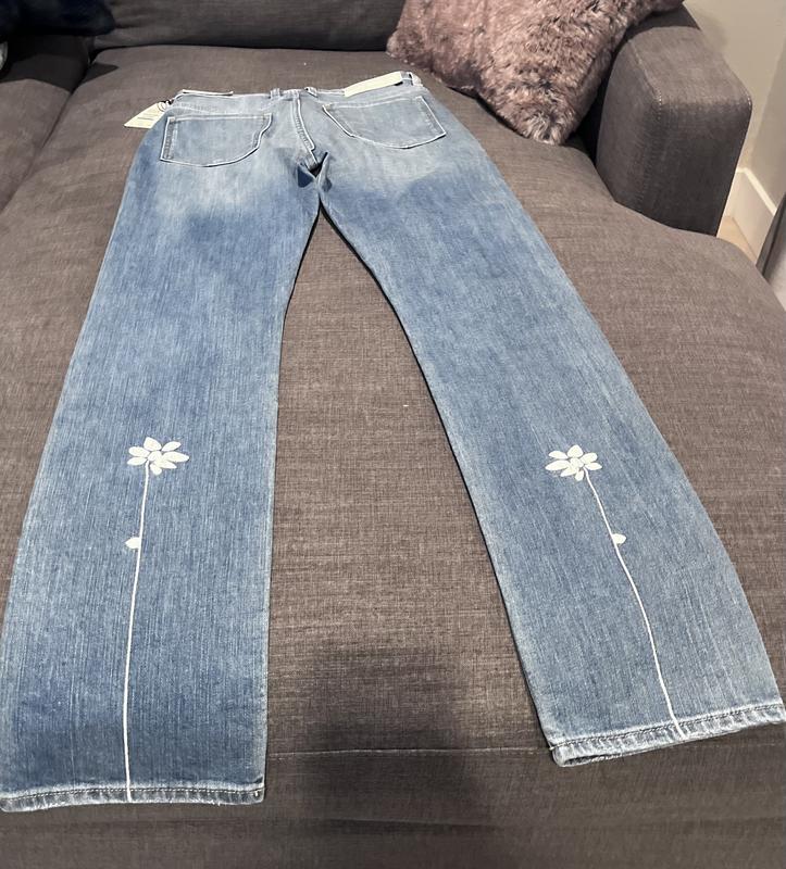 Review Thumbnail Image 1 239753286