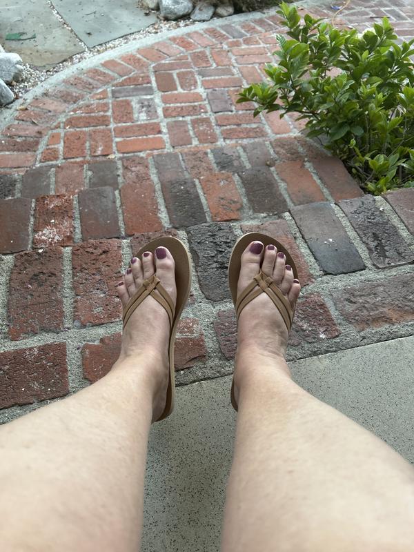 Review Thumbnail Image 0 255440975