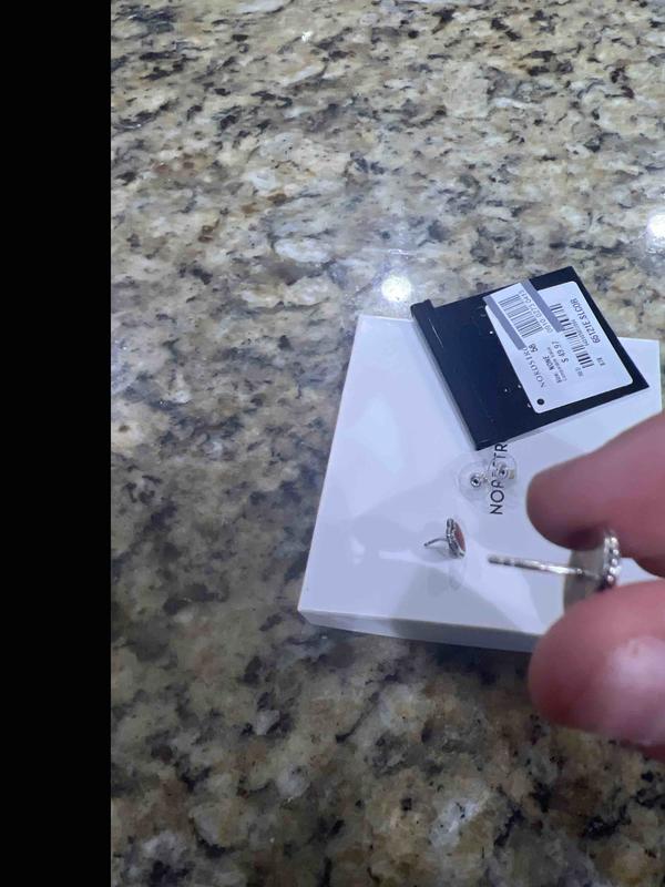 Review Thumbnail Image 1 244898347