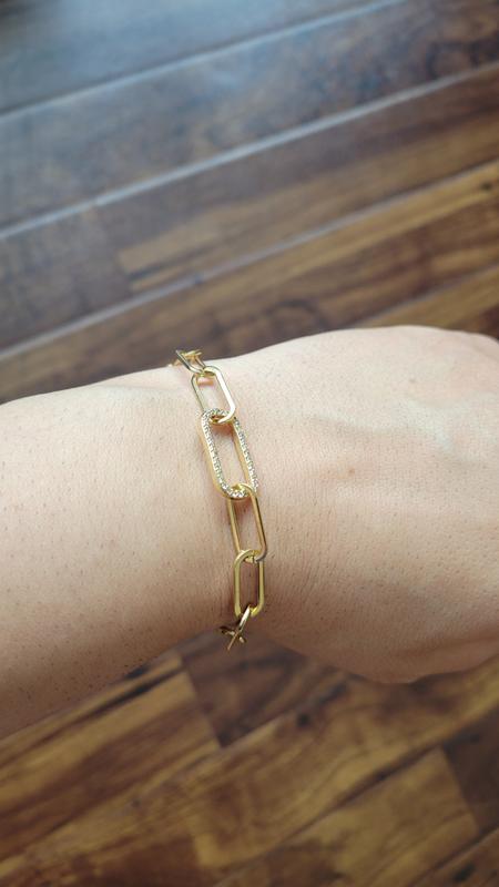 Review Thumbnail Image 0 215879402