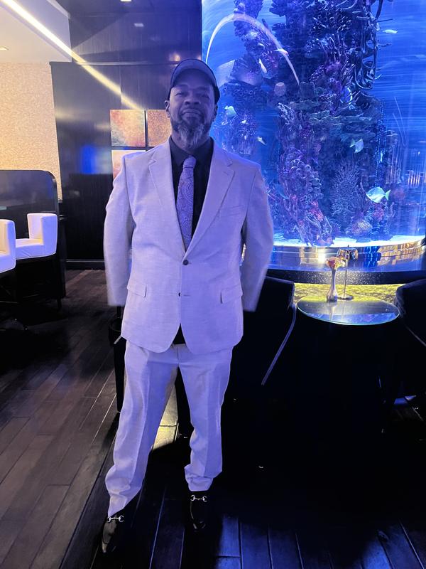 Customer photo for "Great Price, Right Suit.."