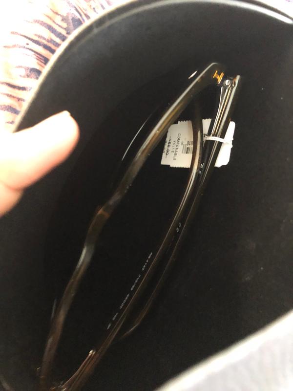 Review Thumbnail Image 1 196378653