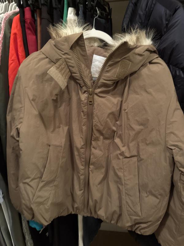 Review Thumbnail Image 0 247353185