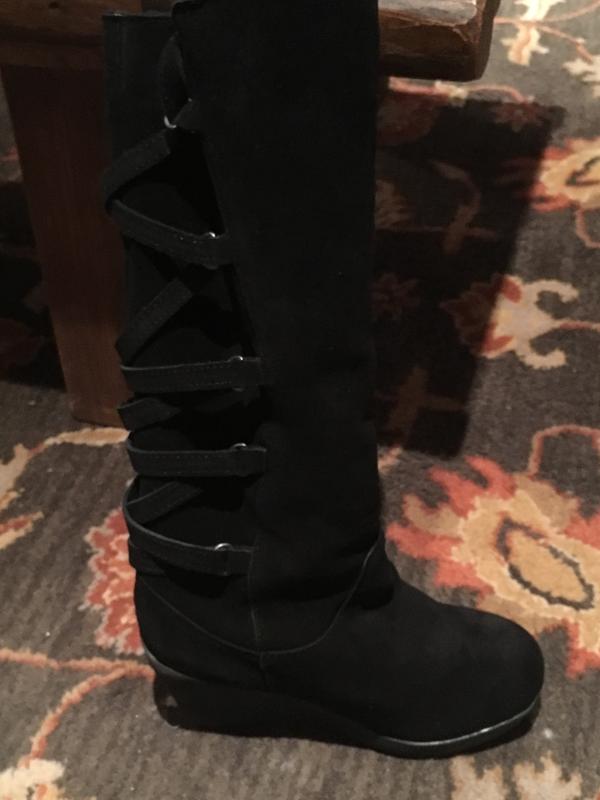 bearpaw women's britney wedge boot