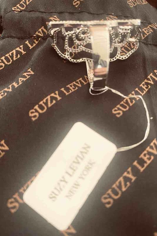 Review Thumbnail Image 1 233584528