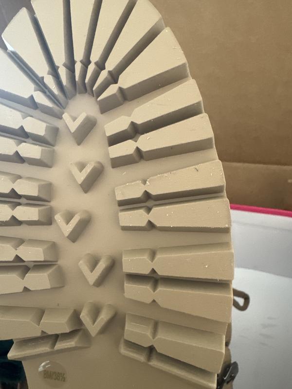 Review Thumbnail Image 0 232048797