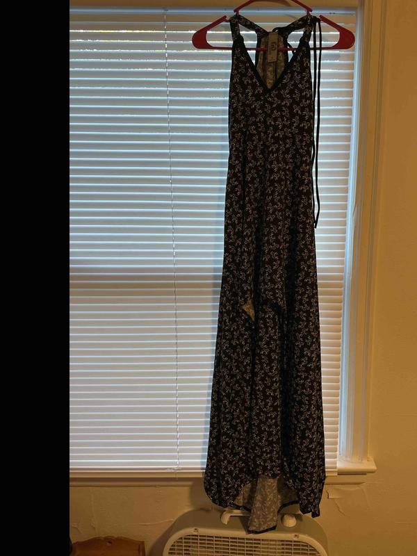 Review Thumbnail Image 0 243370503