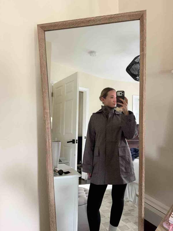 Customer photo for "love the style of this coat - but runs large"