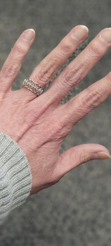 Review Thumbnail Image 0 232230702