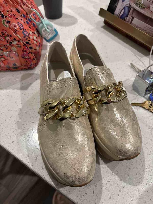 Review Thumbnail Image 1 239489101