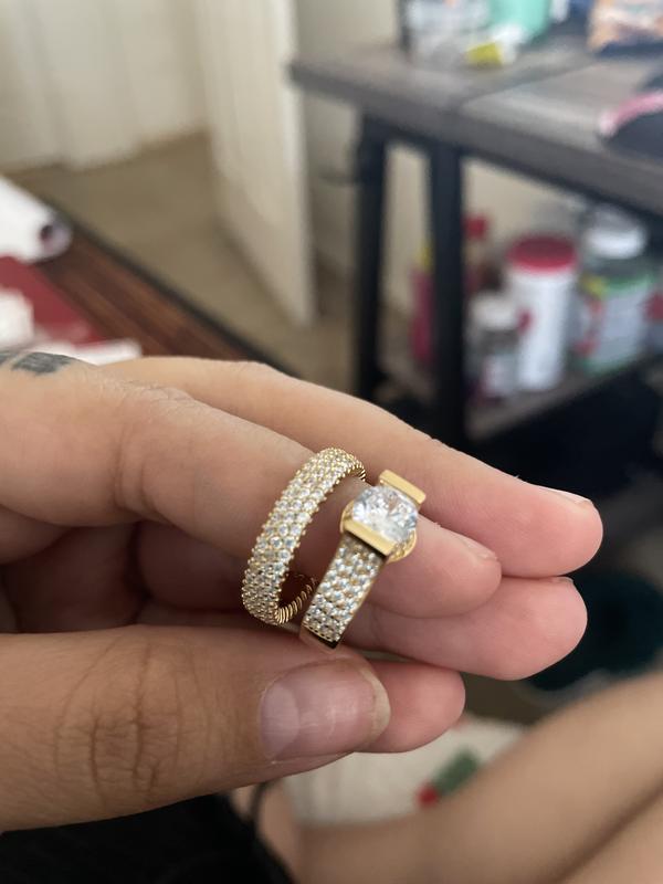 Review Thumbnail Image 0 205425716