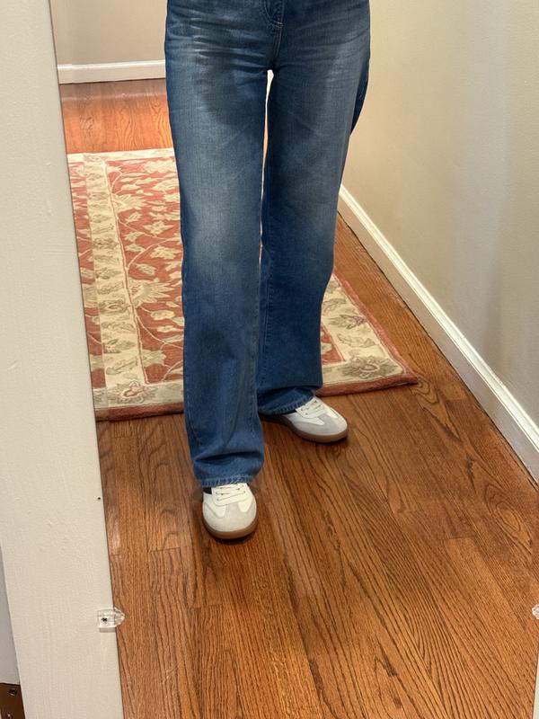 Review Thumbnail Image 0 244944426