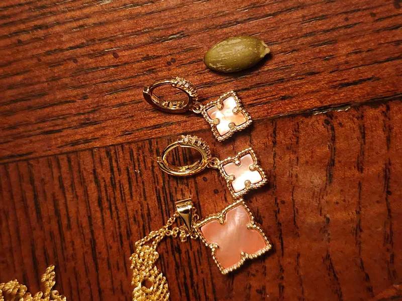 Review Thumbnail Image 0 225814582