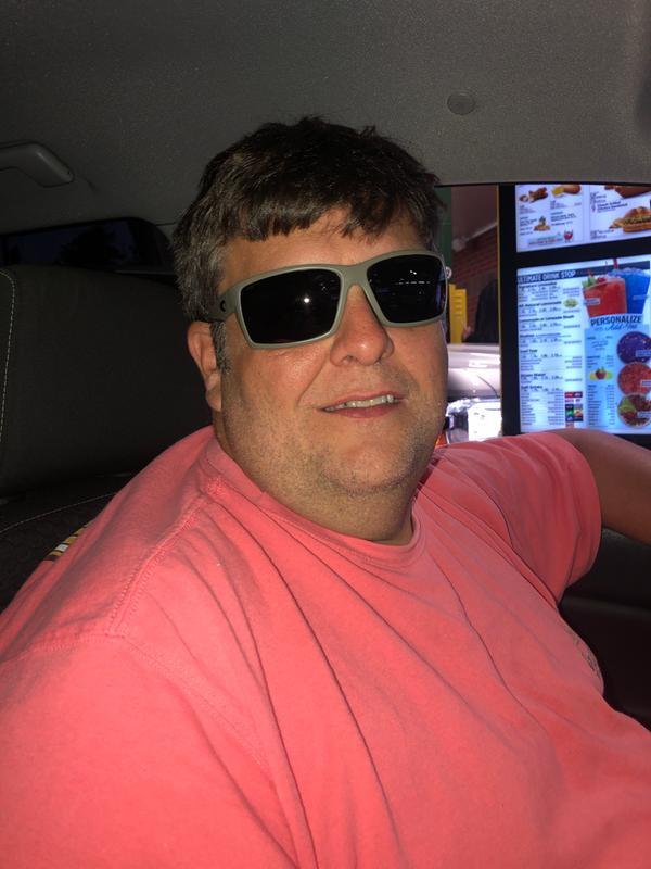 Review Thumbnail Image 0 196879035