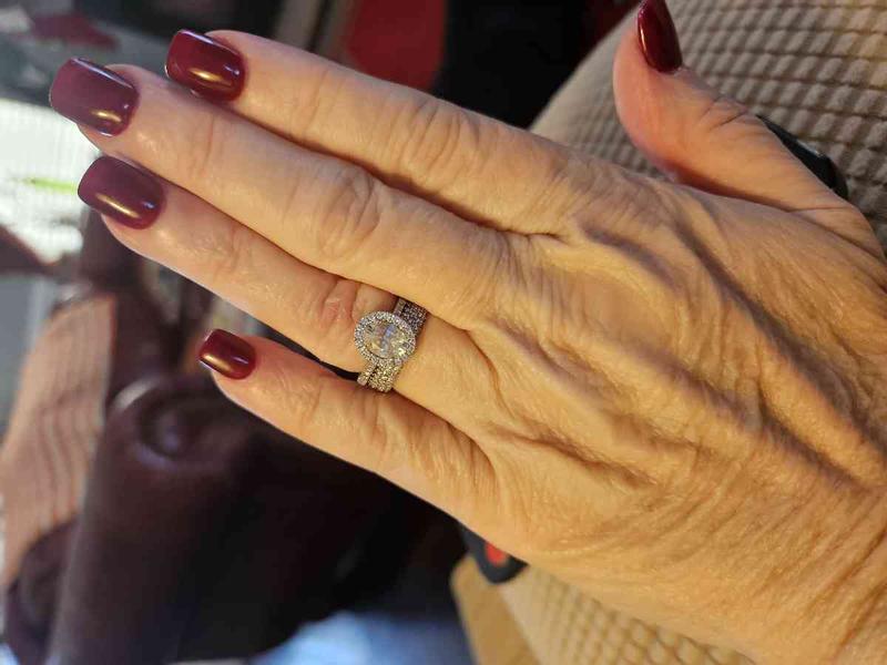 Customer photo for "Great Ring!"